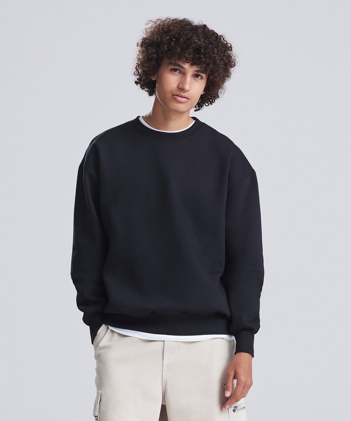 Sweat col rond épais oversize 440 g personnalisé – porté